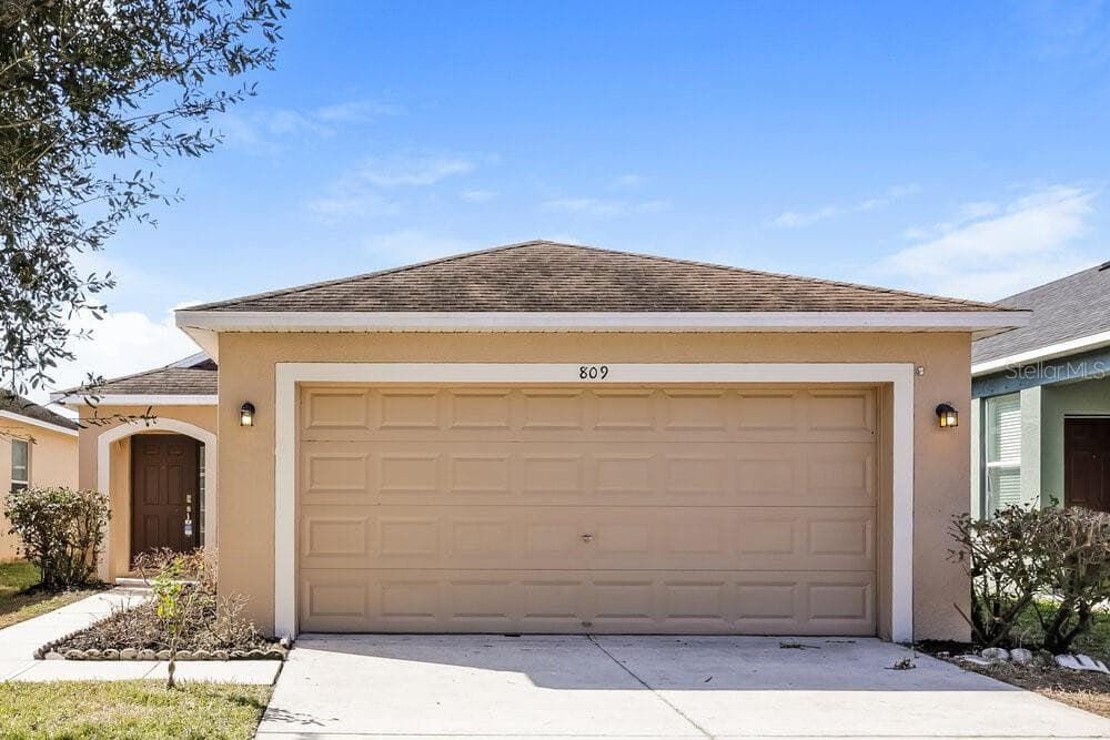 809 COLLEGE CHASE DRIVE RUSKIN, FL 33570