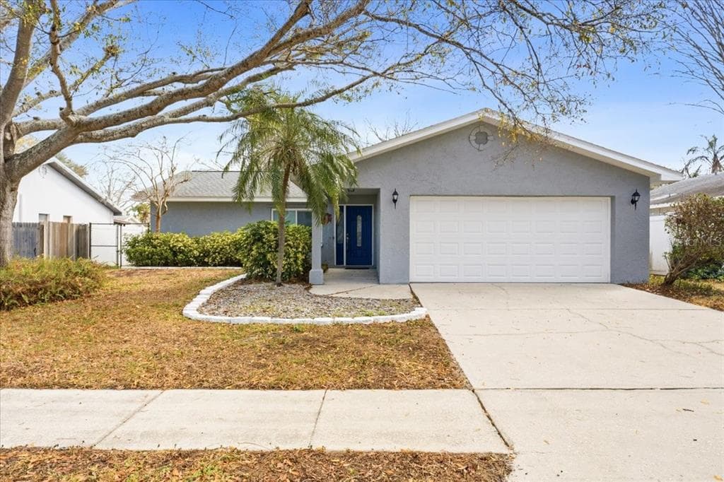 9267 92ND WAY SEMINOLE, FL 33777