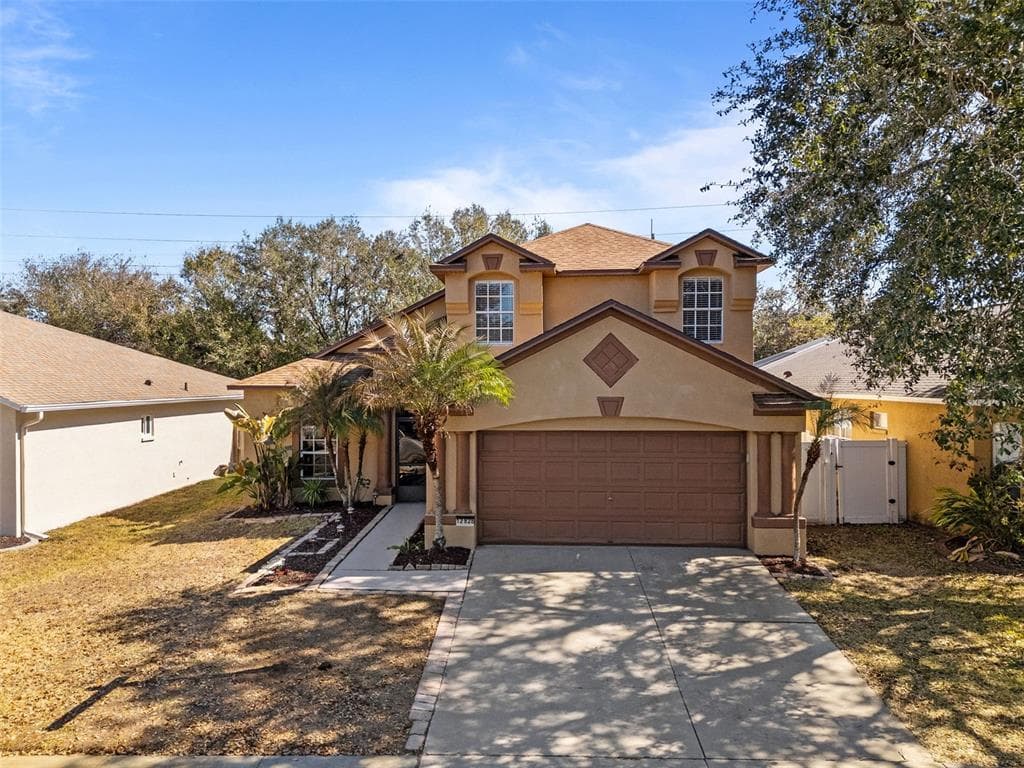 12828 KINGS LAKE DRIVE GIBSONTON, FL 33534