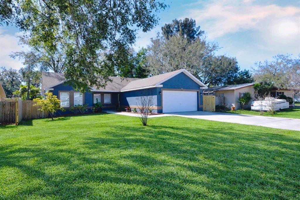 10248 107TH AVENUE N LARGO, FL 33773