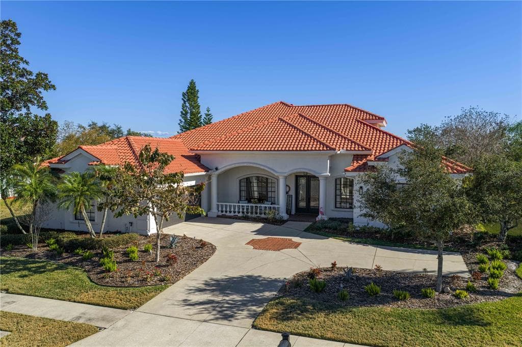 5611 E LONGBOAT BOULEVARD TAMPA, FL 33615