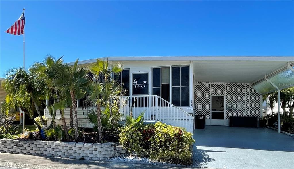 105 PINEBARK DRIVE PALM HARBOR, FL 34684