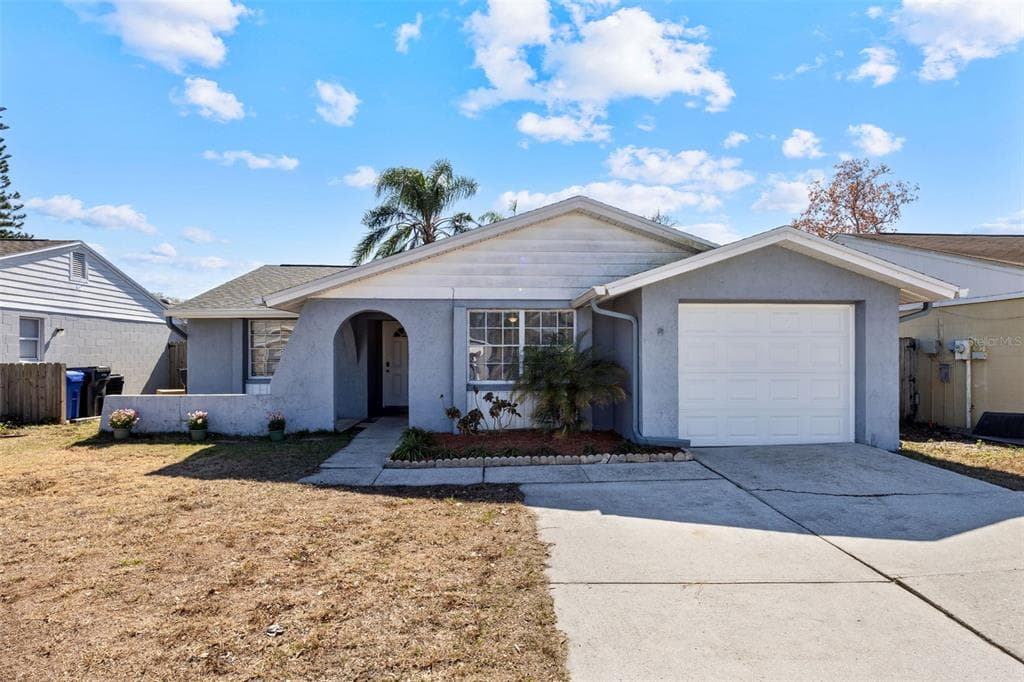 7212 LUNITA COURT TAMPA, FL 33625