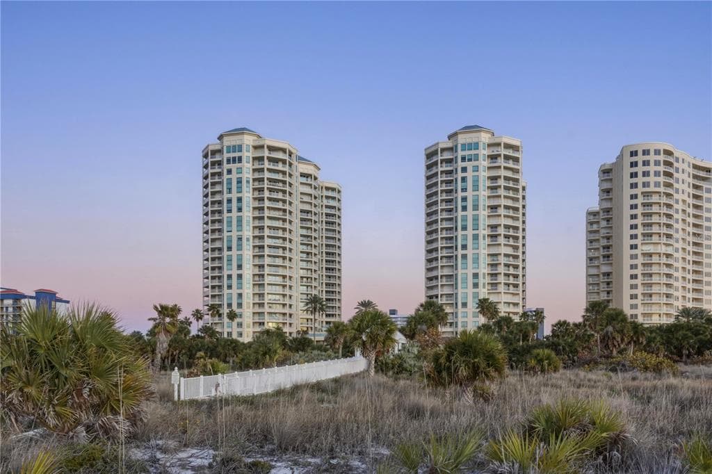 1180 GULF BOULEVARD UNIT 1803 CLEARWATER BEACH, FL 33767