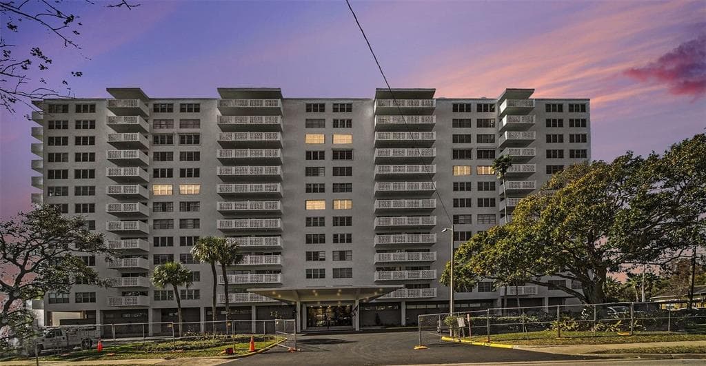 2401 BAYSHORE BOULEVARD UNIT 1007 TAMPA, FL 33629