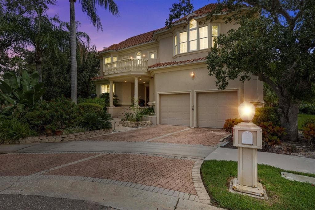 5914 LA ROSA LANE APOLLO BEACH, FL 33572