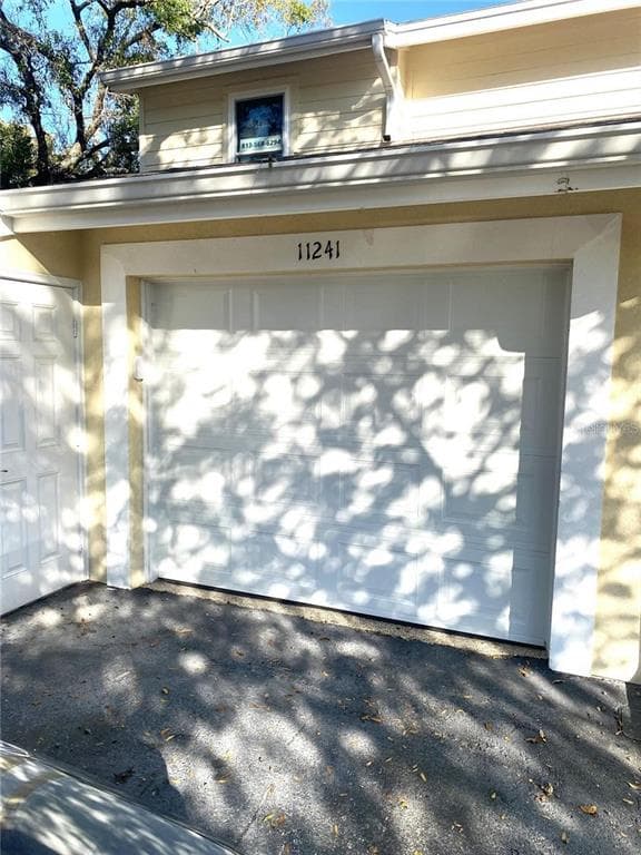 11241 CEDAR HOLLOW LANE TAMPA, FL 33618