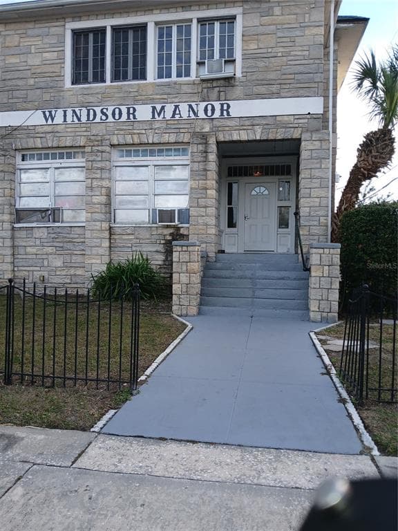 730 4TH AVENUE N UNIT 2B ST PETERSBURG, FL 33701
