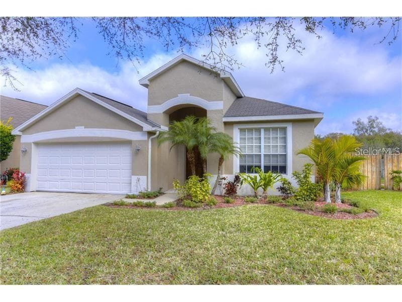 4635 WHISPERING WIND AVENUE TAMPA, FL 33614