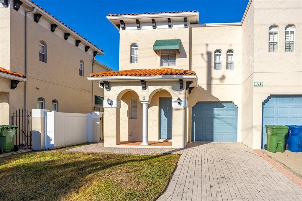 111 S MELVILLE AVENUE TAMPA, FL 33606