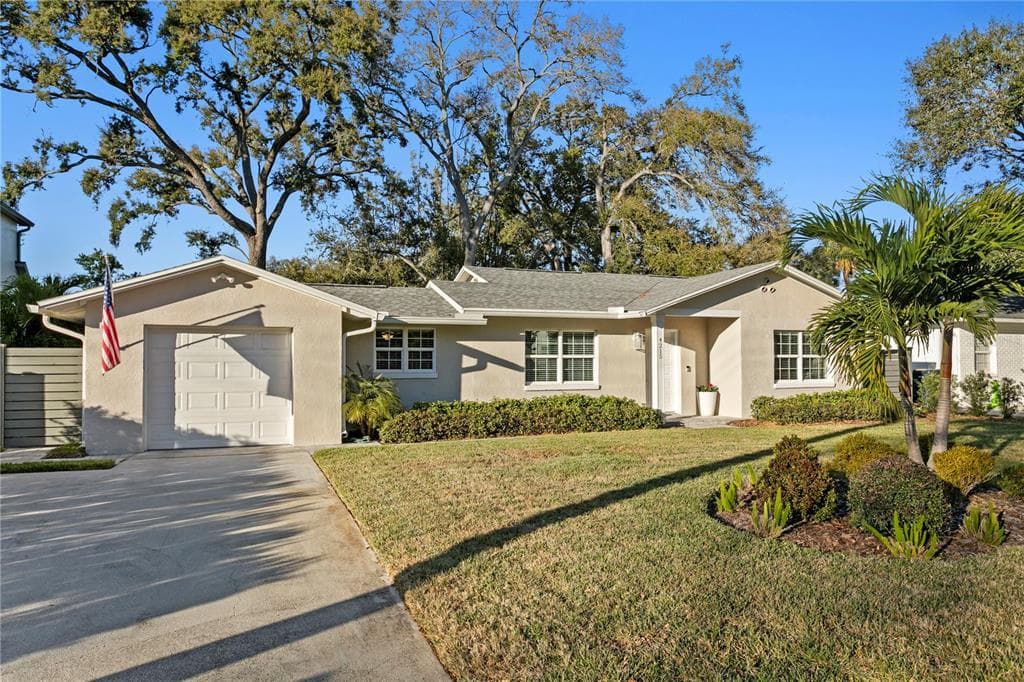 4215 W PALMIRA AVENUE TAMPA, FL 33629