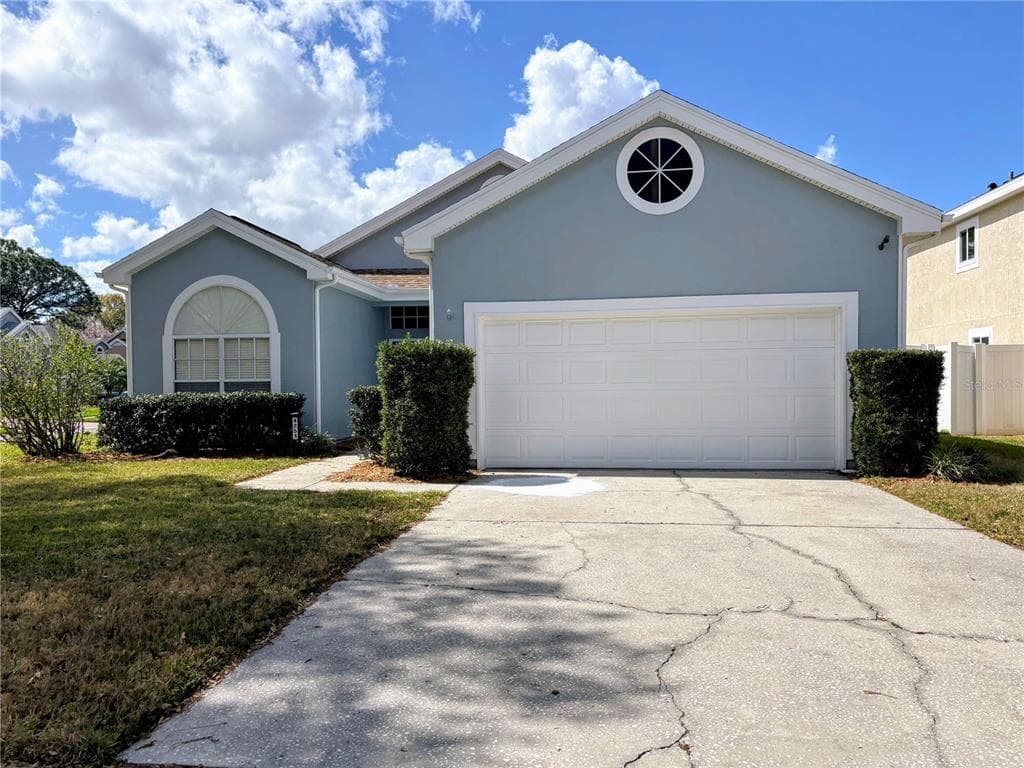 4251 FORESTER LANE TAMPA, FL 33618