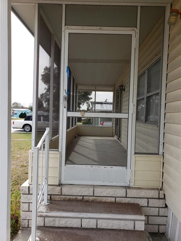 1909 SHADY COVE DRIVE HOLIDAY, FL 34691