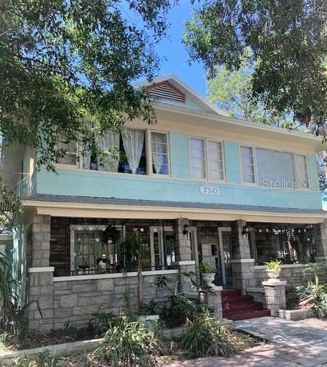 750 7TH AVENUE N UNIT 4 ST PETERSBURG, FL 33701