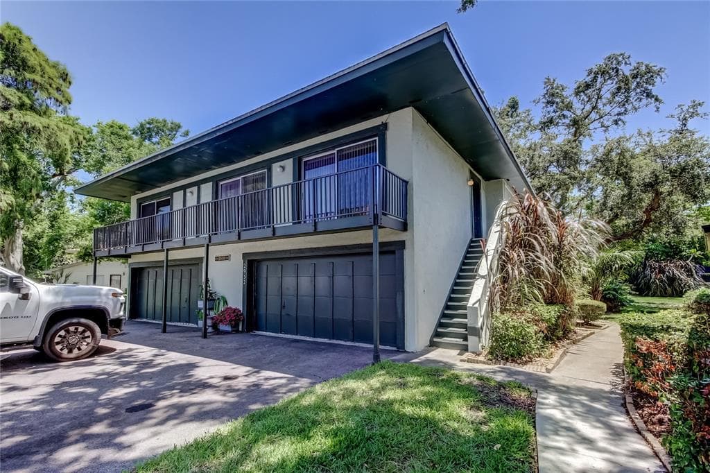2932 LICHEN LANE UNIT D CLEARWATER, FL 33760