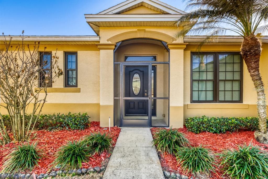 3891 WHISTLEWOOD CIRCLE LAKELAND, FL 33811