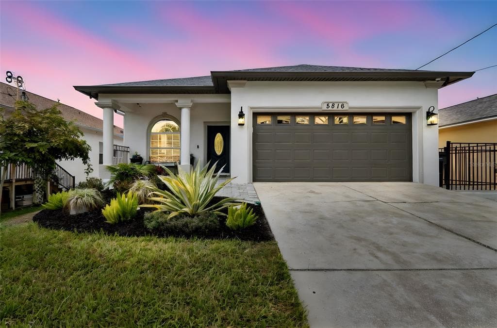5816 MOHR LOOP TAMPA, FL 33615