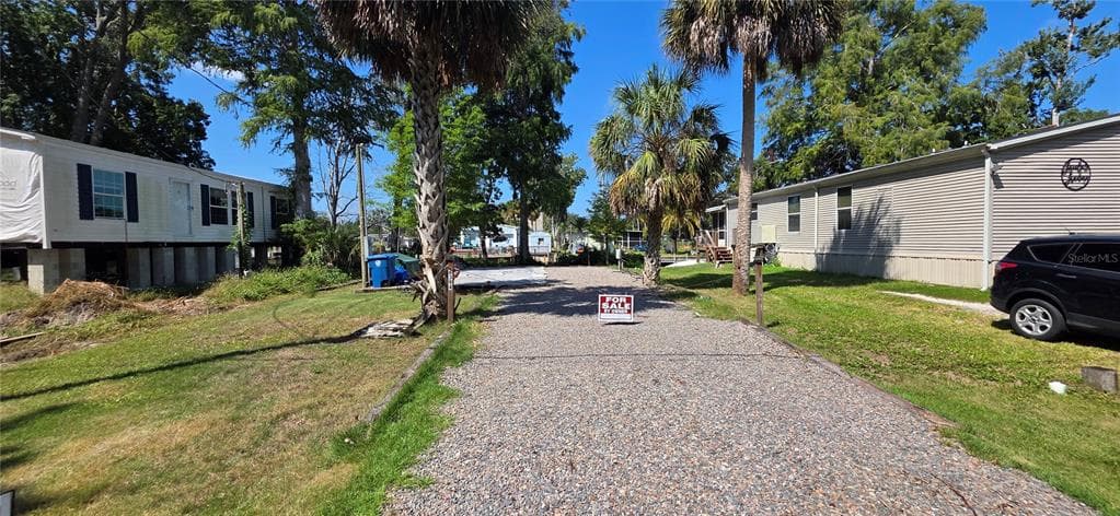 6394 RICHARD DRIVE WEEKI WACHEE, FL 34607