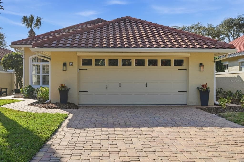 3 MONTERREY DRIVE PALM COAST, FL 32137