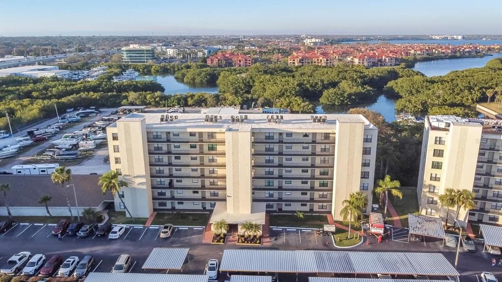 1000 COVE CAY DRIVE UNIT 5E CLEARWATER, FL 33760