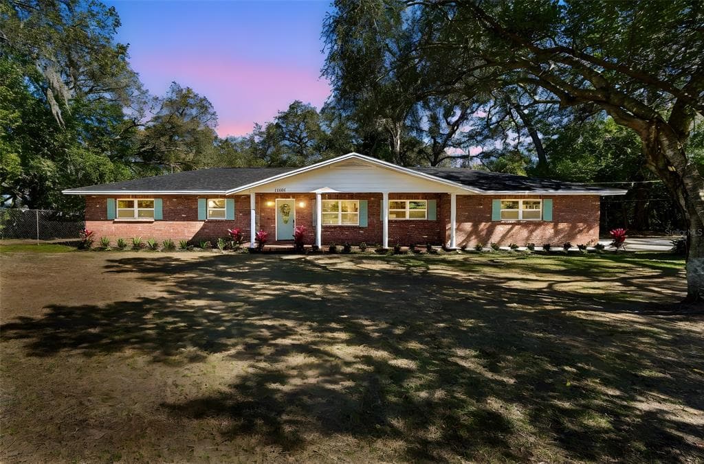 12105 N 53RD STREET TEMPLE TERRACE, FL 33617