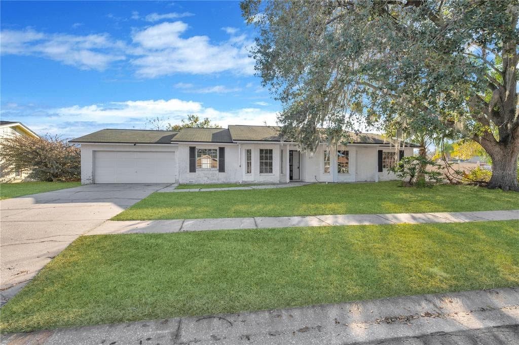 3717 SOUTHVIEW DRIVE BRANDON, FL 33511