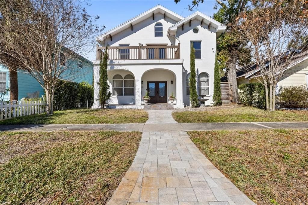 2327 4TH AVENUE N ST PETERSBURG, FL 33713