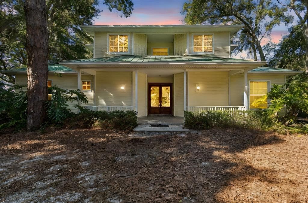 1130 ANCLOTE RD TARPON SPRINGS, FL 34689