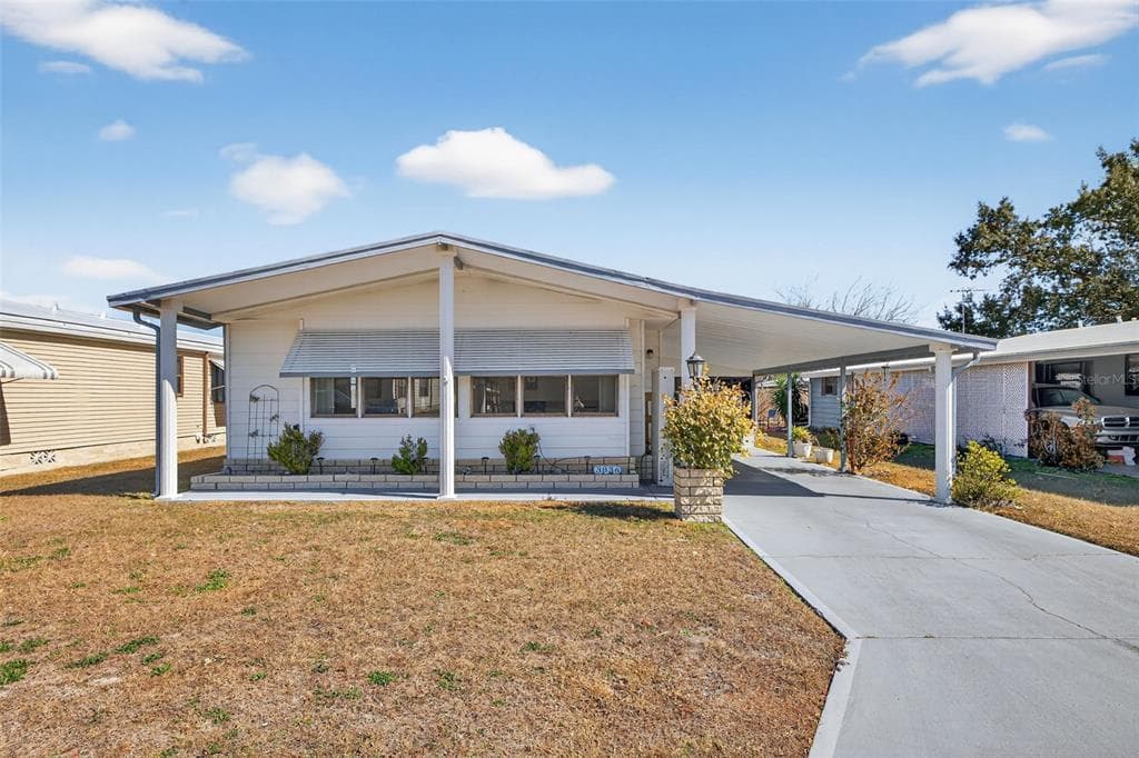 3836 WILLIAM HUME DRIVE