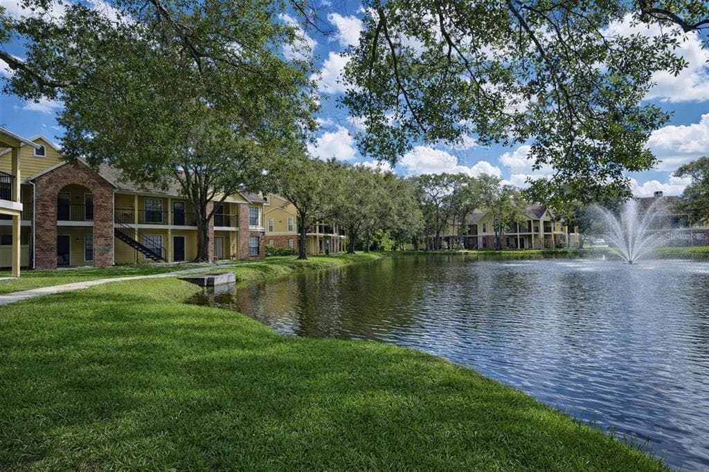 8653 FANCY FINCH DRIVE UNIT 104(Furnished) TAMPA, FL 33614