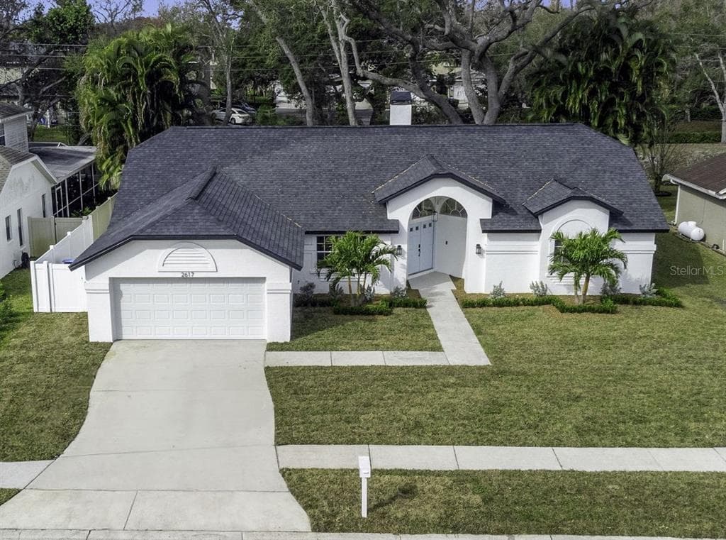2617 BELLHURST DRIVE