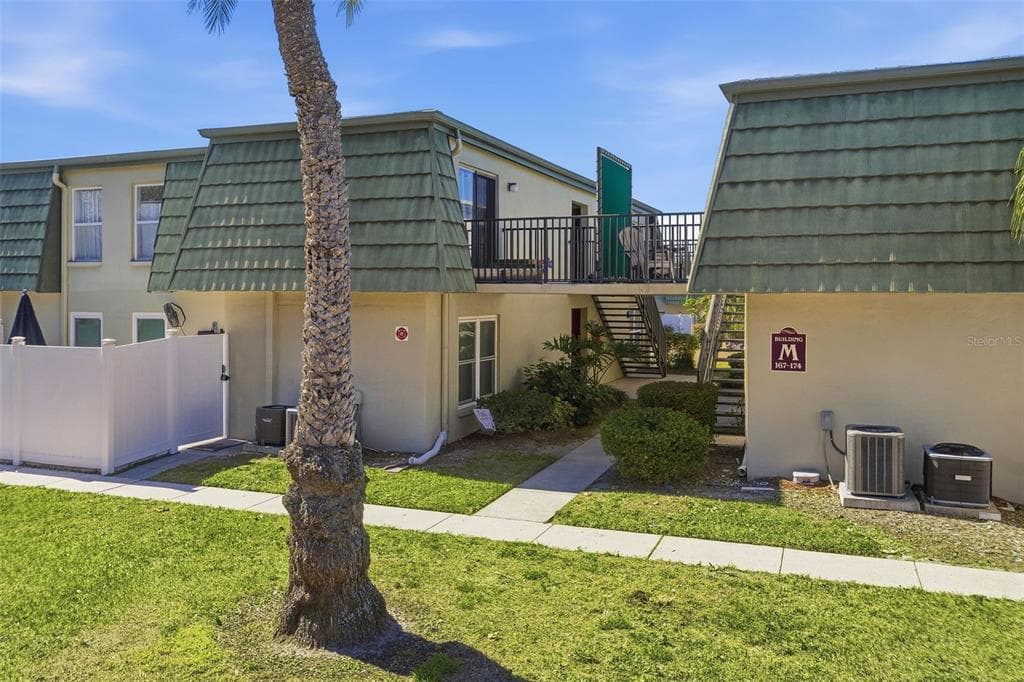 1799 N HIGHLAND AVENUE UNIT 168 CLEARWATER, FL 33755