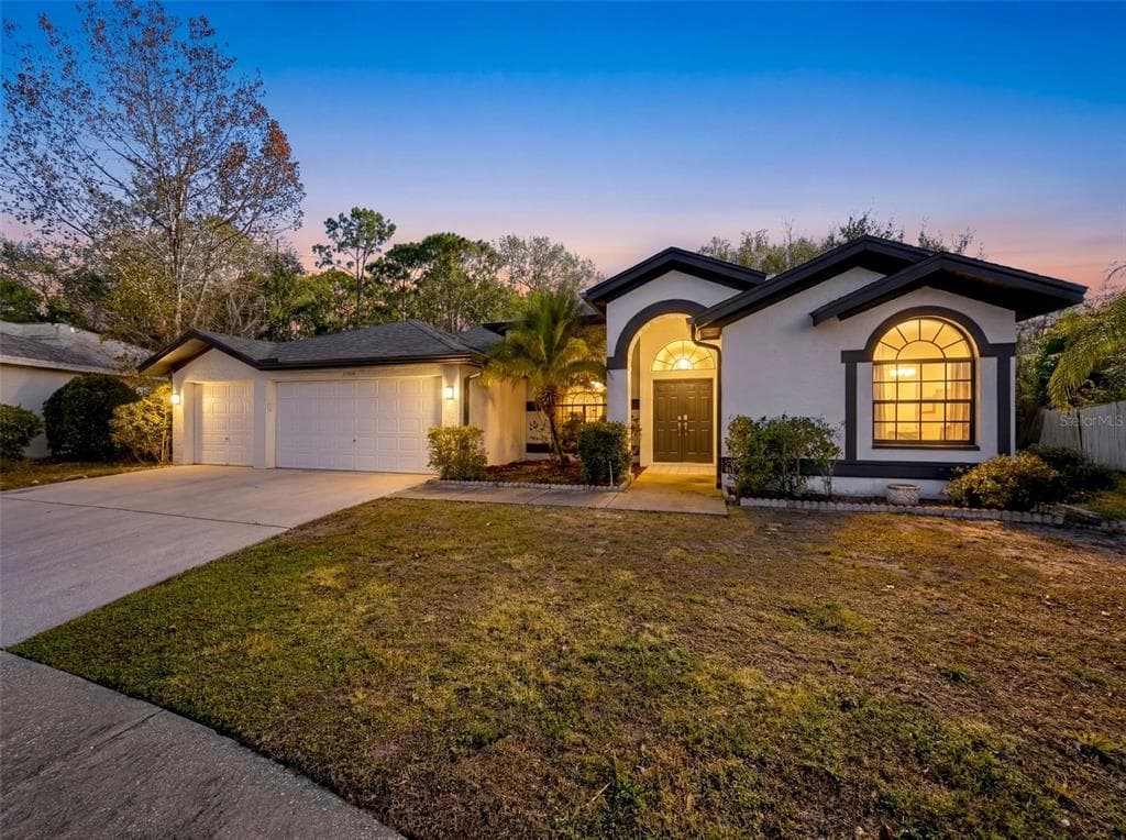 10006 VISTA POINTE DRIVE