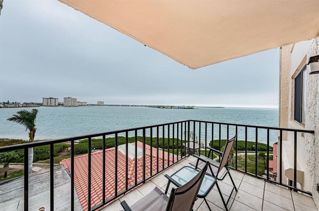 6218 PALMA DEL MAR BOULEVARD S UNIT 507 ST PETERSBURG, FL 33715