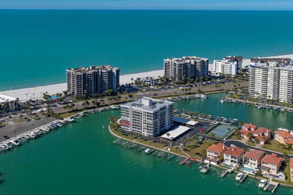 1651 SAND KEY ESTATES COURT UNIT 26 CLEARWATER BEACH, FL 33767
