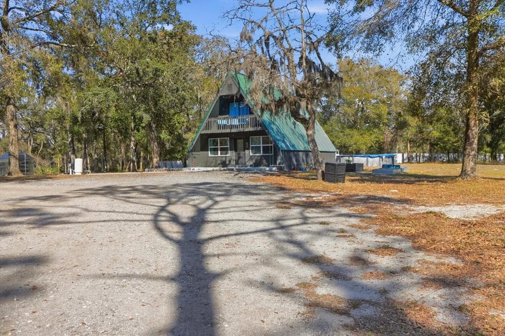 12142 BOONDOCKS DRIVE BROOKSVILLE, FL 34614