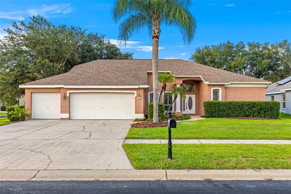 1525 CROOKED STICK DRIVE VALRICO, FL 33596