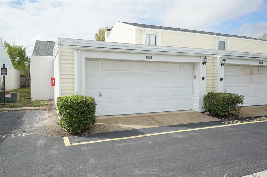 11914 CYPRESS VISTA TAMPA, FL 33626