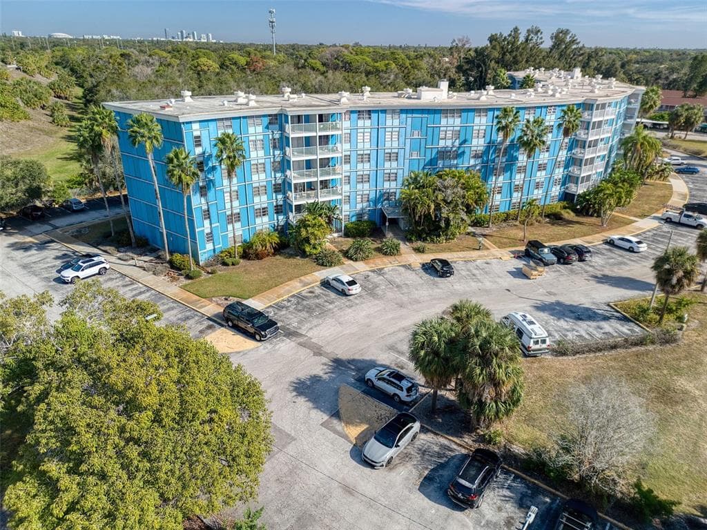 3315 58 AVENUE S UNIT 608 ST PETERSBURG, FL 33712