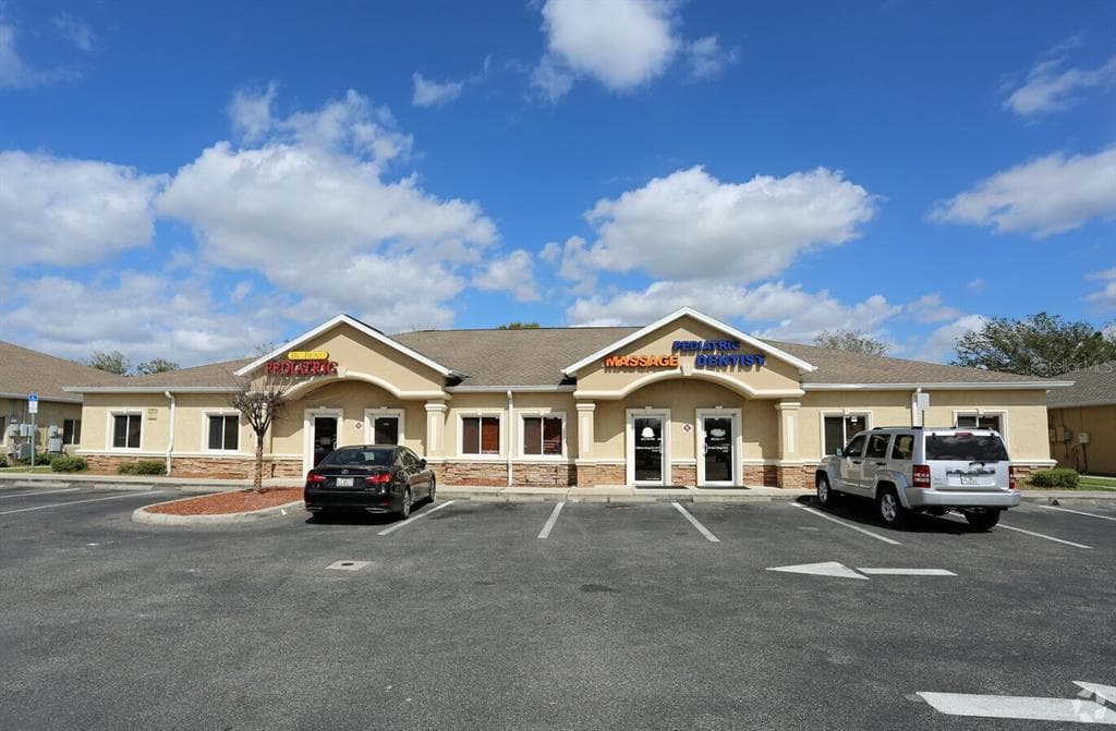 13131 KINGS LAKE DRIVE UNIT 103 GIBSONTON, FL 33534