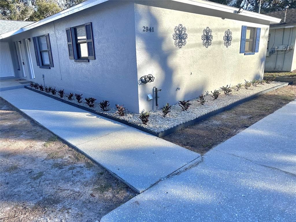 2941C SHORE DRIVE SAFETY HARBOR, FL 34695