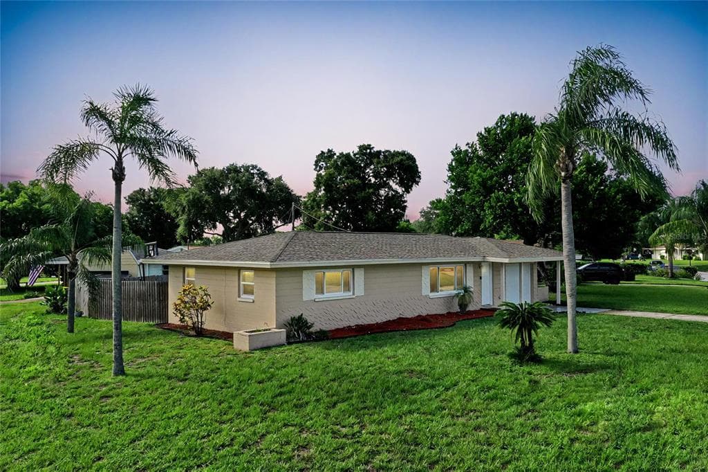 6947 114TH STREET SEMINOLE, FL 33772