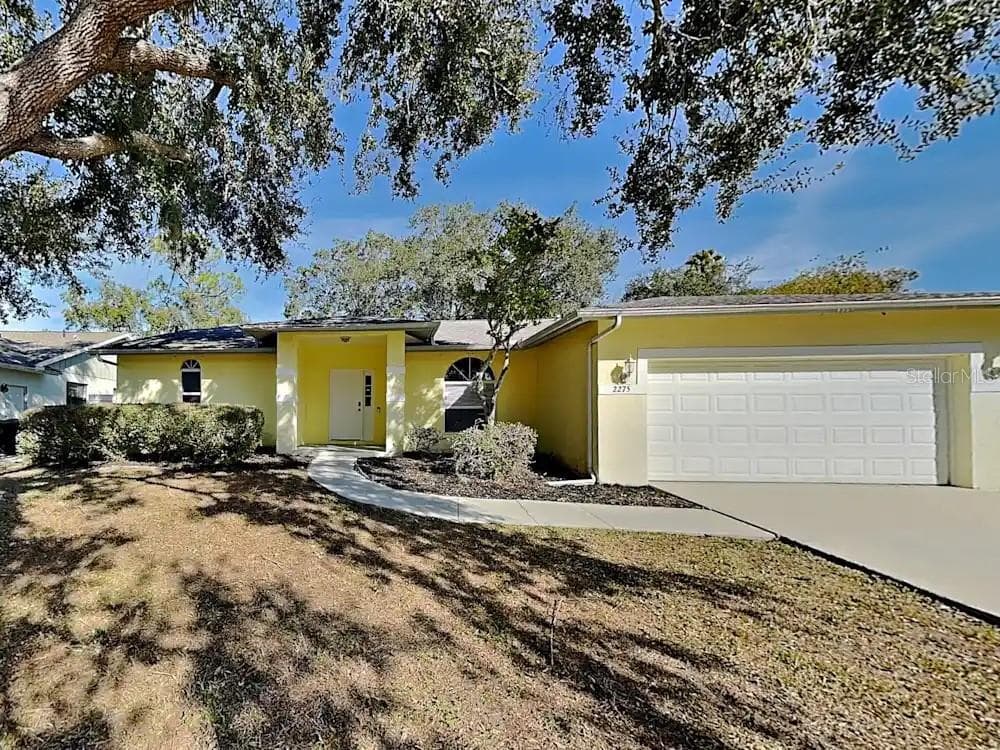 2275 CORK OAK STREET E SARASOTA, FL 34232