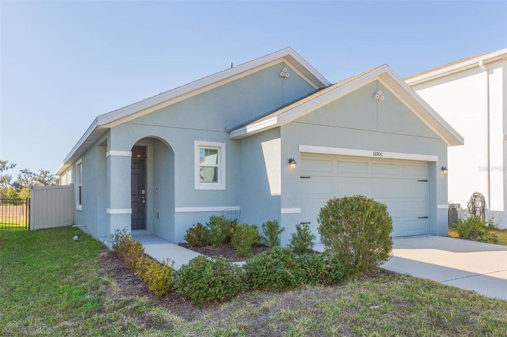 16906 TRITE BEND STREET WIMAUMA, FL 33598