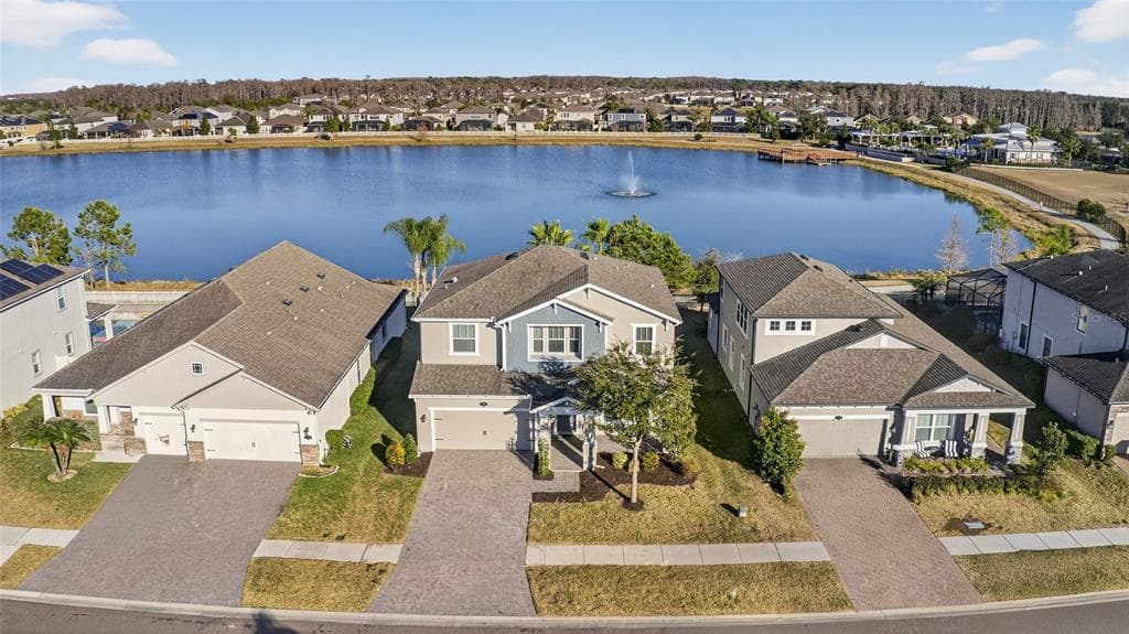 1716 NATURE VIEW DRIVE LUTZ, FL 33558