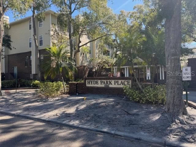 1000 W HORATIO STREET UNIT 201 TAMPA, FL 33606