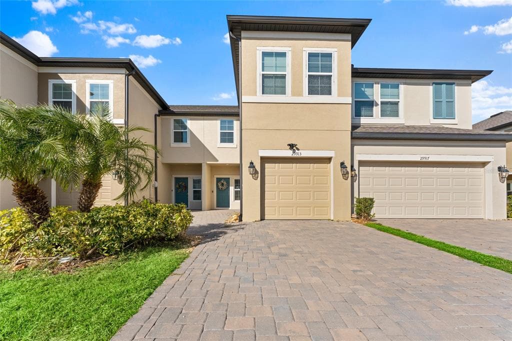 29913 SOUTHWELL LANE WESLEY CHAPEL, FL 33543