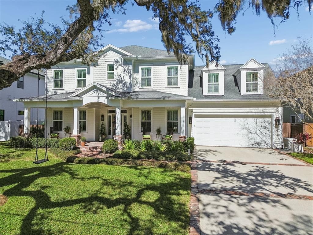 2907 W HAWTHORNE ROAD TAMPA, FL 33611