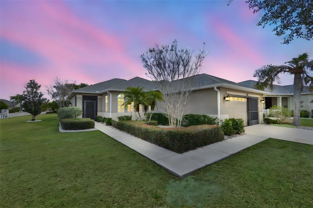 405 GRAND CHATEAUX WAY SUN CITY CENTER, FL 33573
