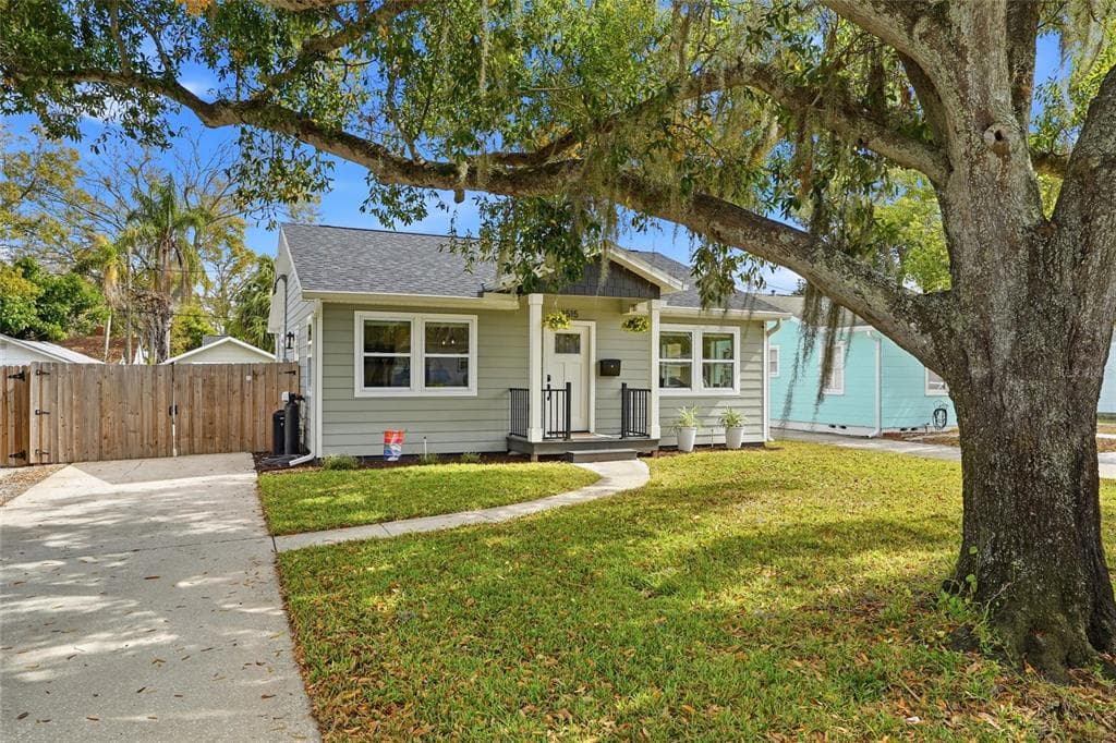 3515 19TH STREET N ST PETERSBURG, FL 33713